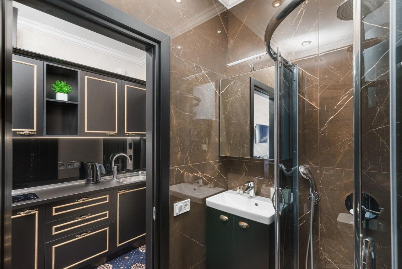 Apart Hotel D'Monica Odessa Luaran gambar
